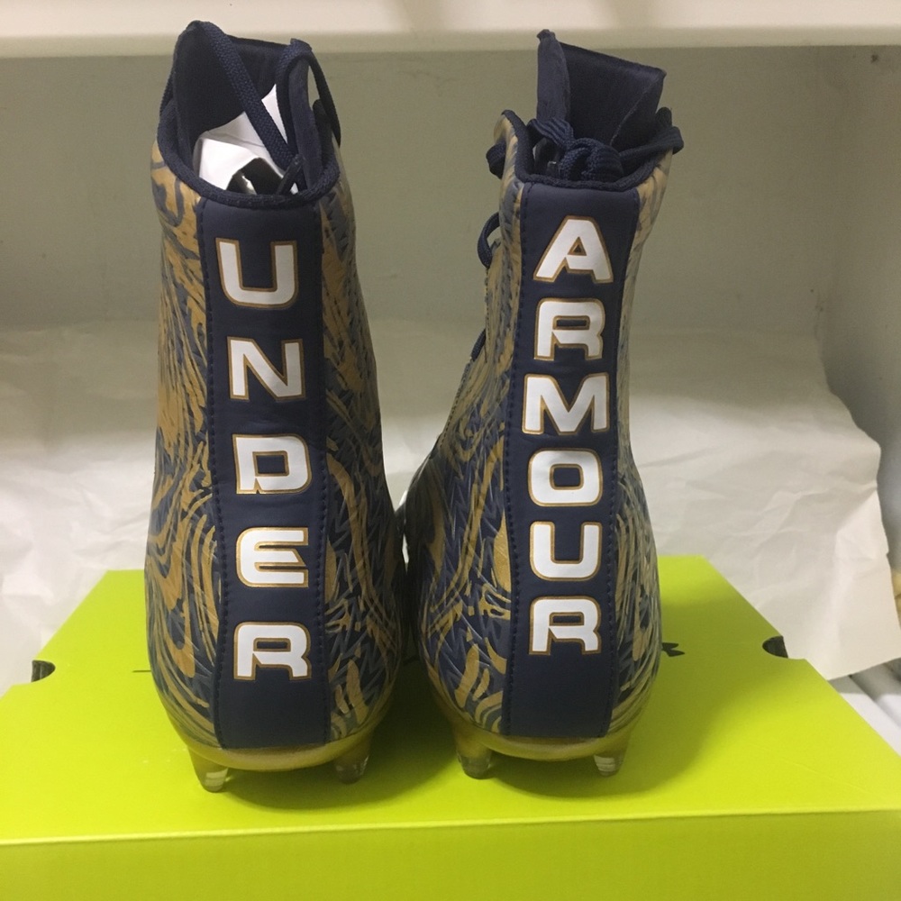 NEW Under Armour Highlight Gold Lux Cleats - Picture 4 of 7